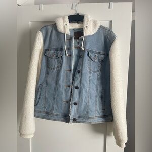 Maurices Light Blue Denim Jacket with Cream Sherpa